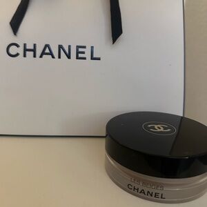 Chanel Les Beiges Healthy Glow Bronzing Cream in Medium.